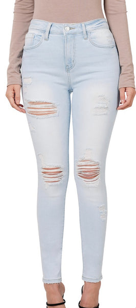 Zenana “Idaho“ Super Light Wash Distressed Ankle Skinny Jeans