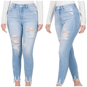 Zenana “BRIELLE” Light Wash Distressed Ankle Skinny Jeans